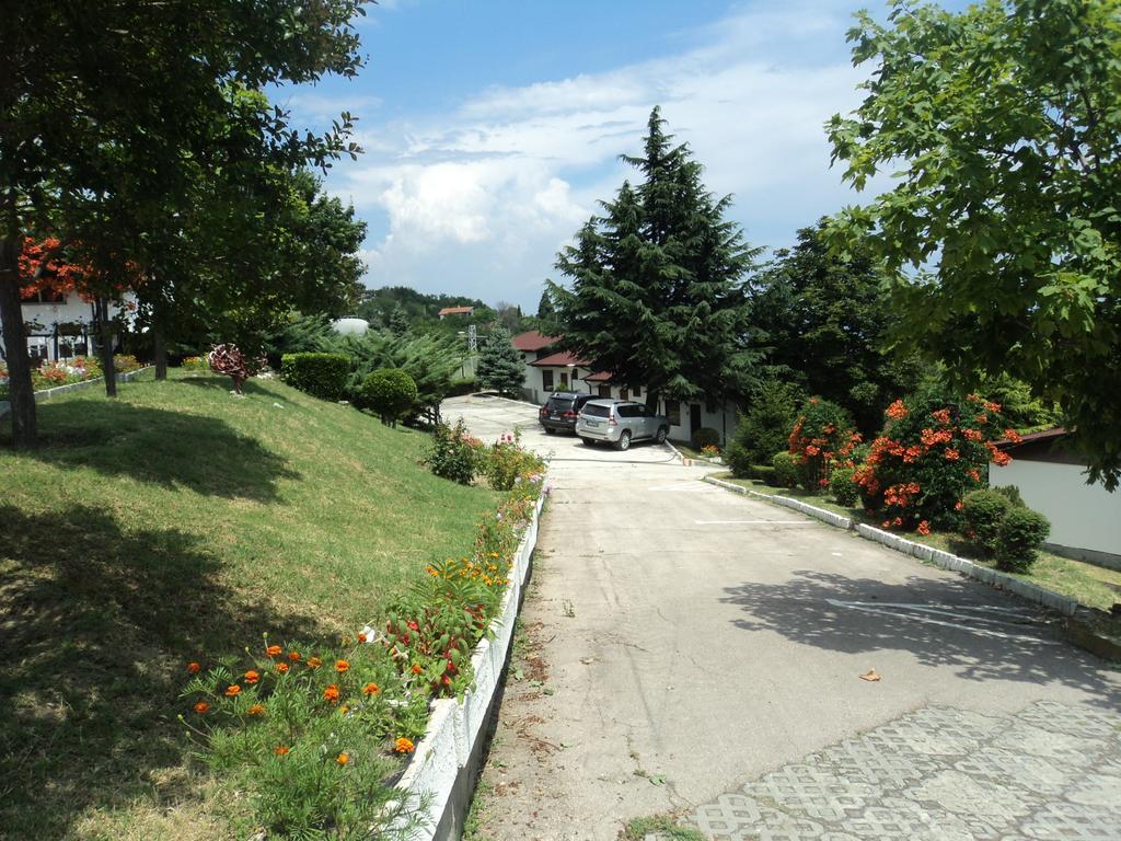 Complex Fichoza Hotel Varna Exterior photo