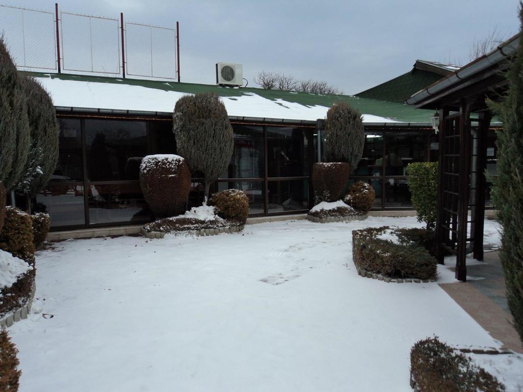 Complex Fichoza Hotel Varna Exterior photo