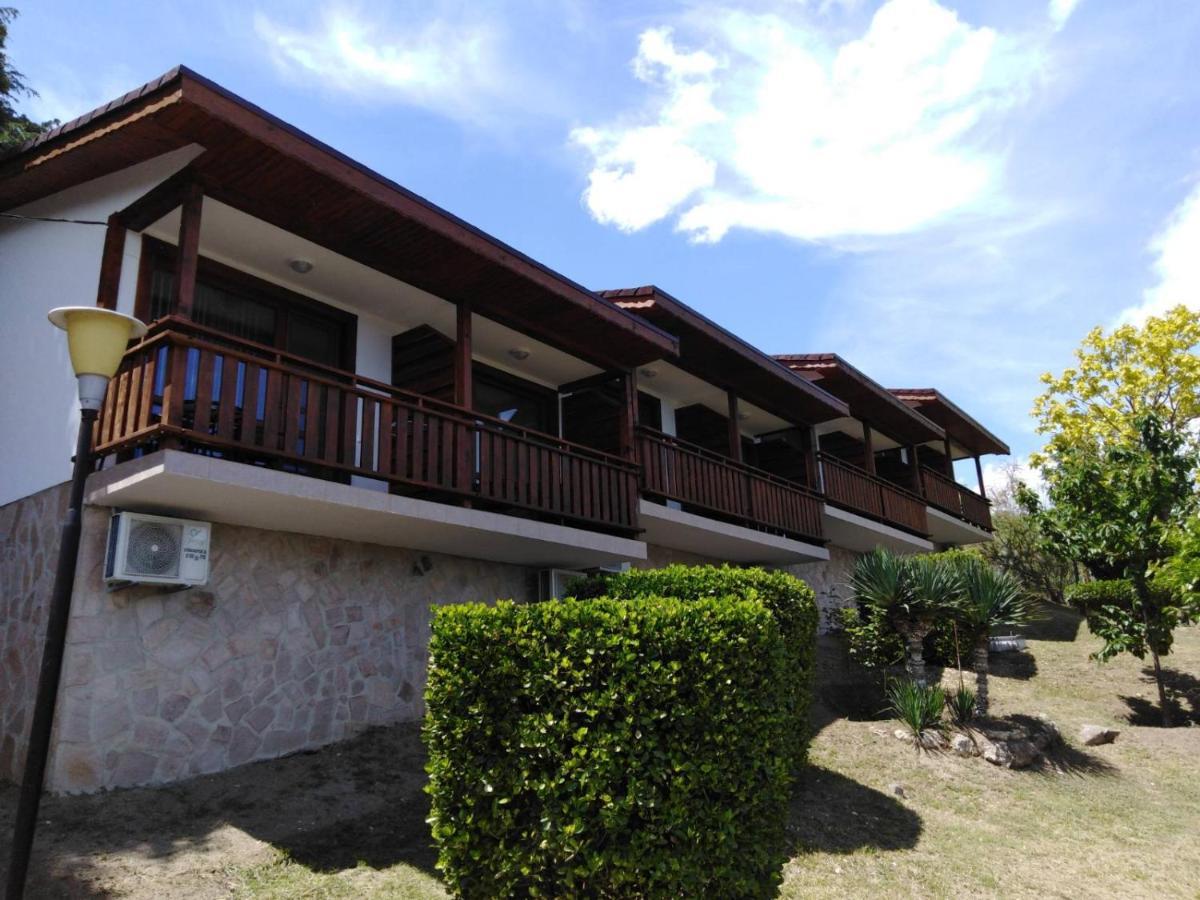 Complex Fichoza Hotel Varna Exterior photo